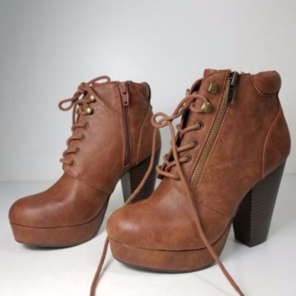 *SALE*Material Girl Rheta Lace-Up Platform Booties - Picture 5 of 8